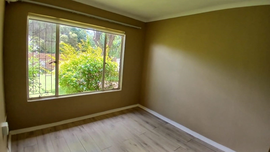 5 Bedroom Property for Sale in Pellissier Free State